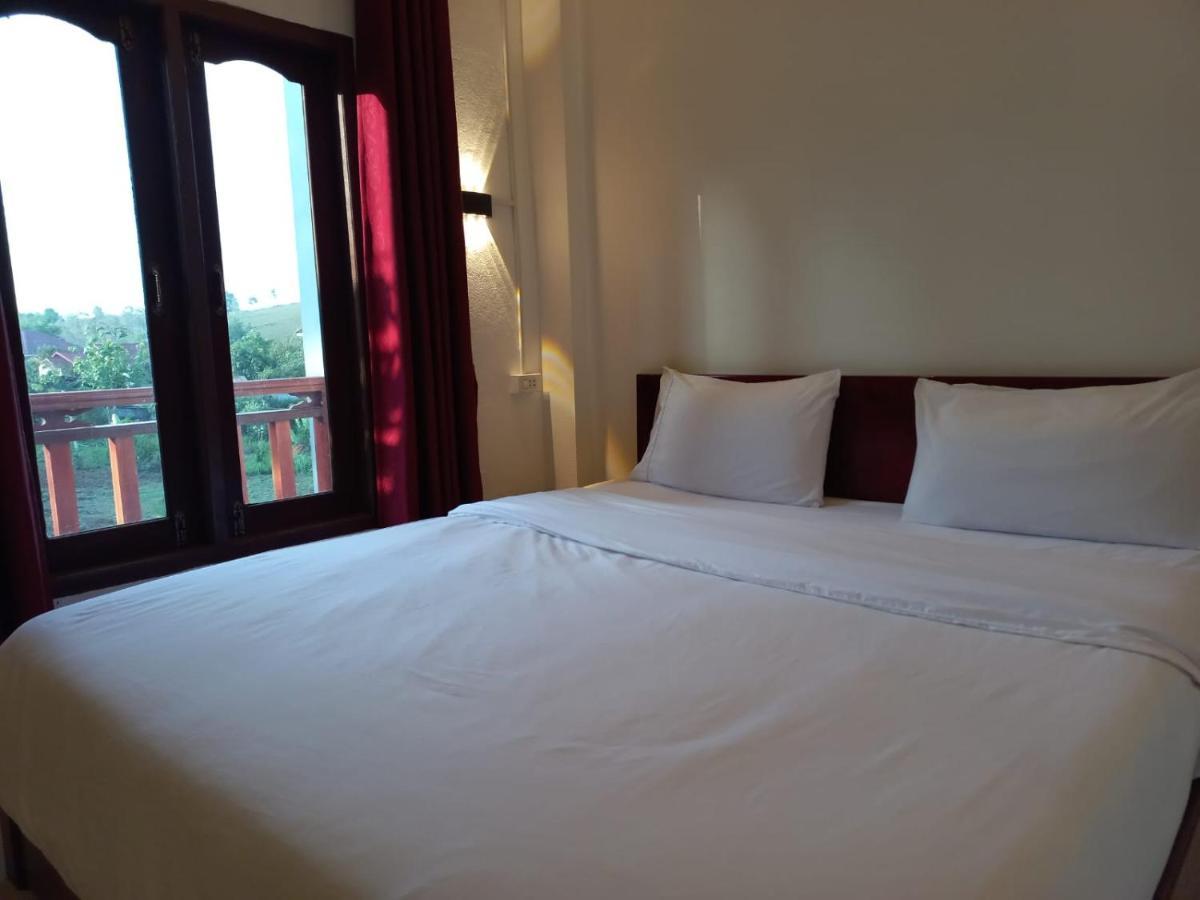 Sipanya Guesthouse Muang Phonsavan Exterior photo