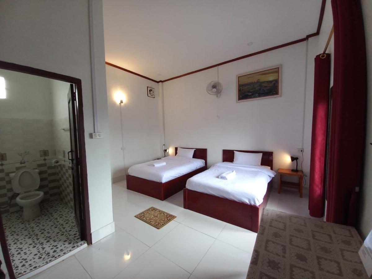Sipanya Guesthouse Muang Phonsavan Exterior photo